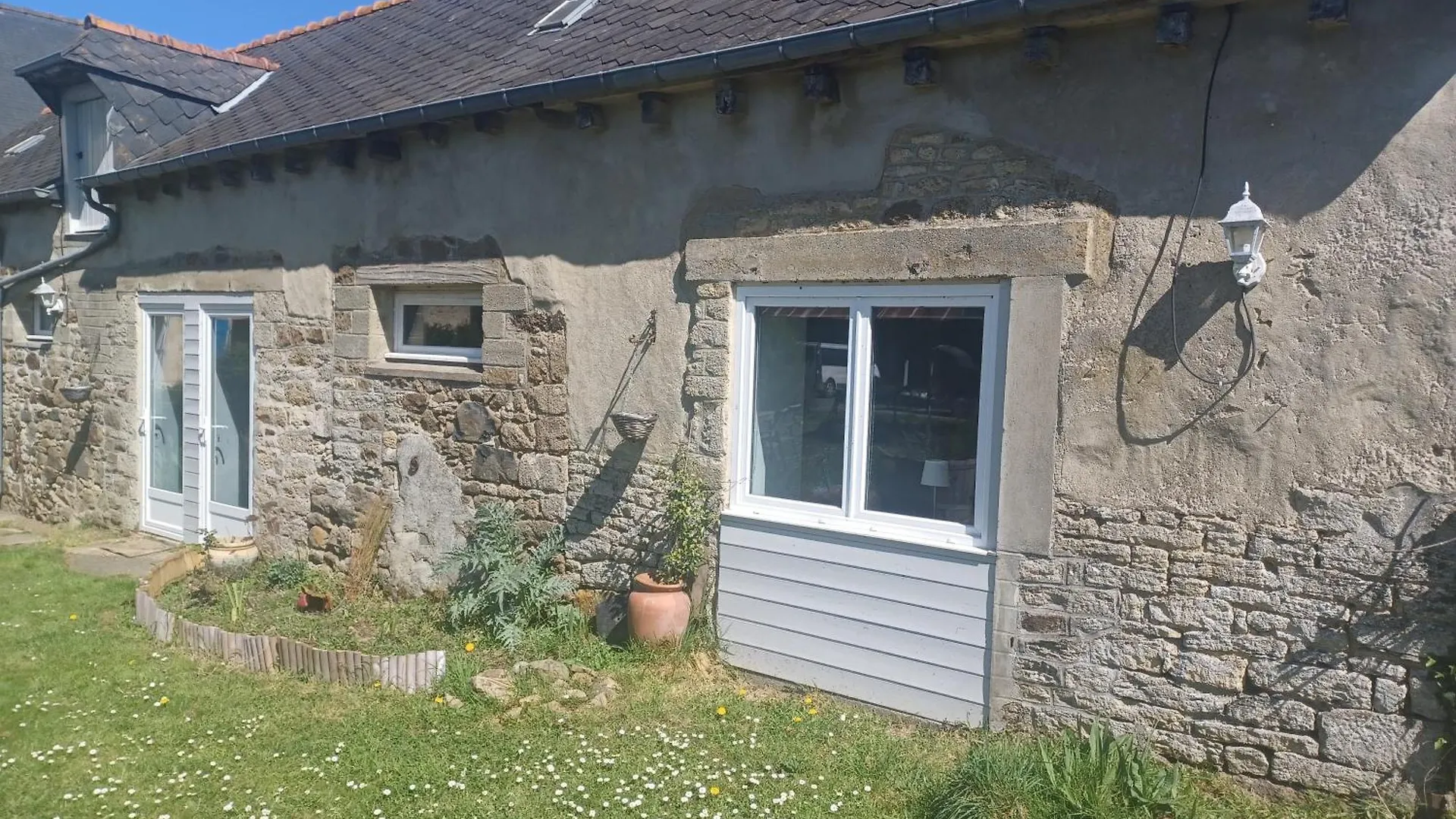 Bethesda Plouasne - Family Friendly B&B, Countryside Location France
